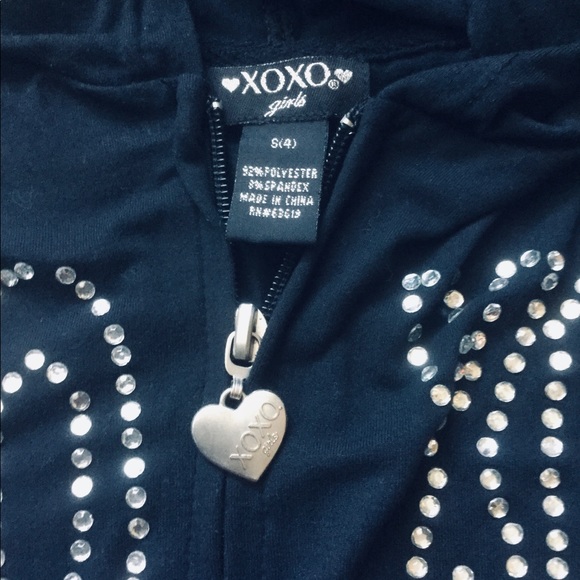 ⭐️ GIRLS “XOXO” JACKET ⭐️ - Picture 2 of 2